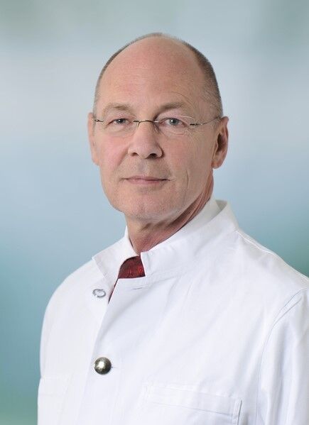 Orvos Trichológus Sándor